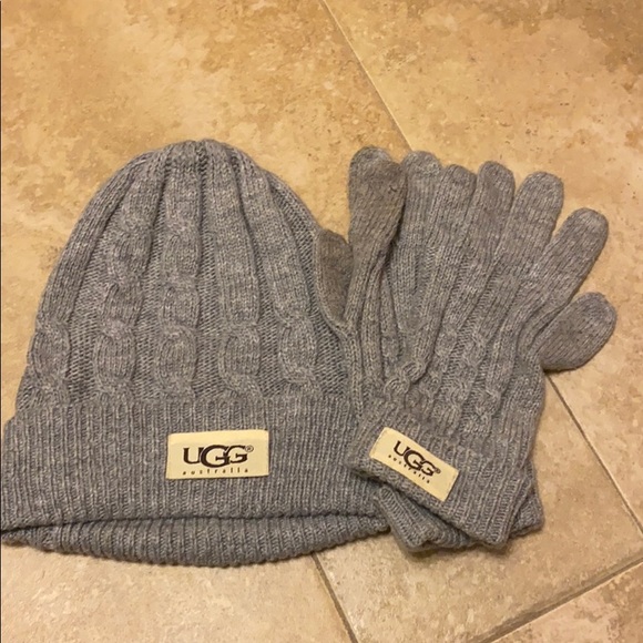 UGG Accessories Ugg Hat And Glove Set Poshmark